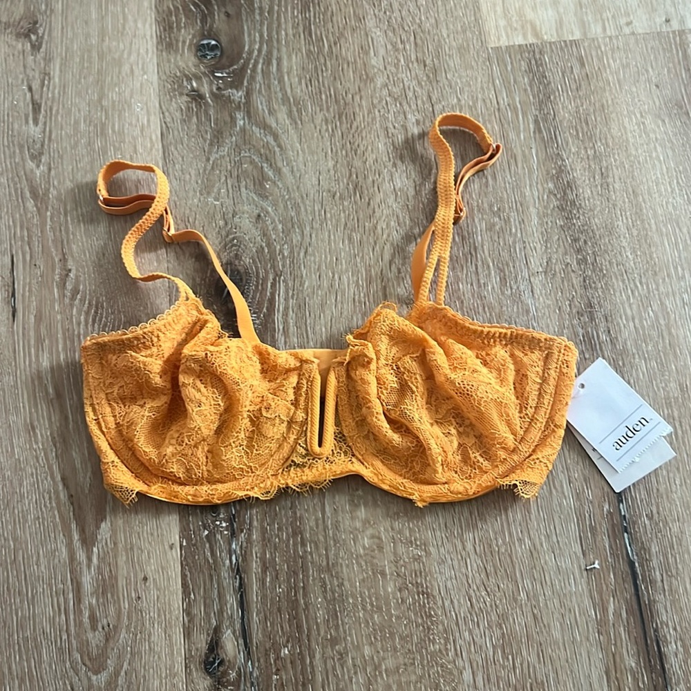 Brand New Auden bra